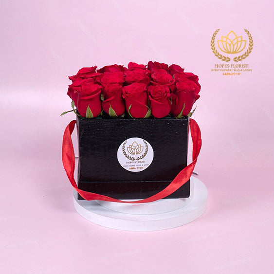 Blushing Square box
