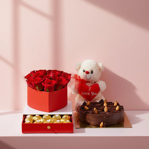 Valentine Day Heart-Shaped Rose Box with Ferrero Rocher Chocolates